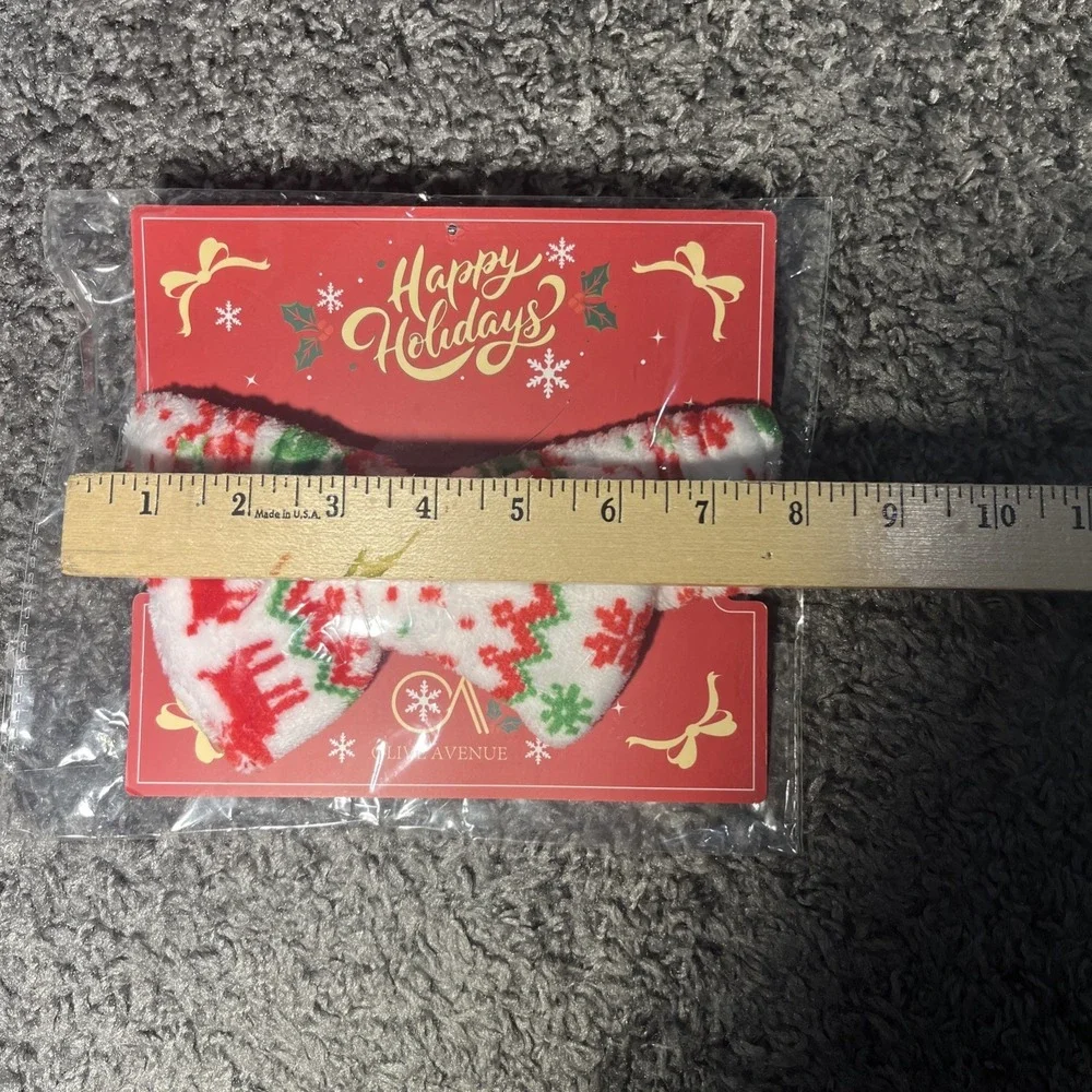 Olive Avenue Holiday Headband‎